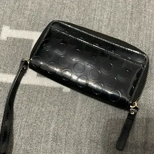 💙💖 Kate Spade Black Patent Leather Wristlet‎ thumbnail 3