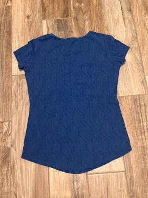 Kuhl Women's Printed V Neck Short Sleeve Shirt thumbnail 3