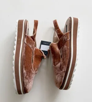 Zara Velour Slingback Shoes size 10 thumbnail 3