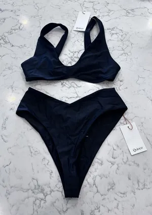 NWT Quince Black Italian Plunge Bikini Top & V Cut High Leg Bottom Medium thumbnail 1
