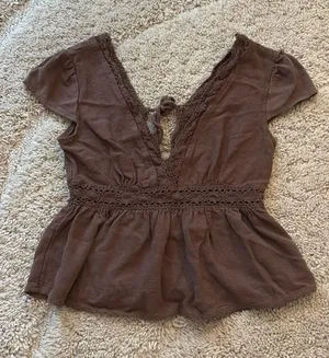 Good Luck Gem Brown Top thumbnail 1