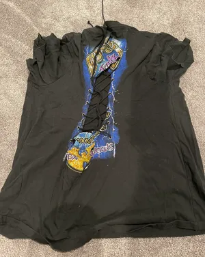 Forever 21 Wu Tang Shirt thumbnail 2