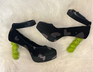 Pocketbean Retro Funky Black Heart Print Froggy Heel Shoes 9 thumbnail 1