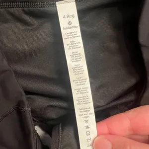 Lululemon speed short in size‎ 4 thumbnail 8
