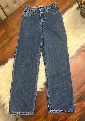 Levi’s Premium Ribcage Straight Jeans 24 High Rise Button Fly Dark Wash thumbnail 1