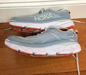 Hoka One One‎ W Bondi 7 Running Athletic Shoes size 9.5 thumbnail 1