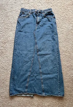 Mango long denim high waist skirt. S thumbnail 1