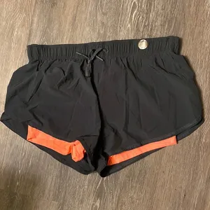 New Woman’s Cotton On Body “Move Jogger Short” Active Workout Yoga Run Bike Hike thumbnail 1