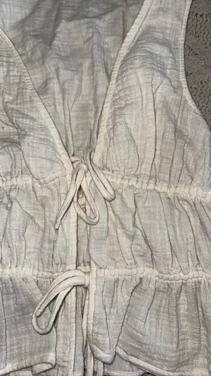 Aerie top  thumbnail 2
