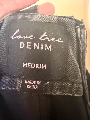 Love Tree Denim Overalls Size M Dark Wash Distressed Black Gray Overalls thumbnail 16