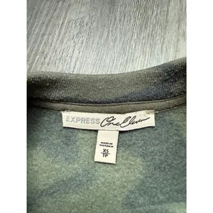 Express Camo Pocket Pullover Fleece Sweatshirt XS Oversized Cozy Streetwear thumbnail 4
