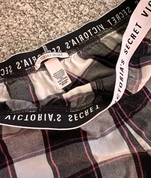 Victoria’s Secret plaid pajama pants Oversized thumbnail 4