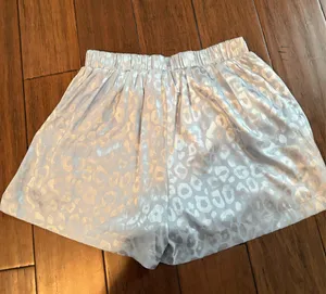 Entro Silk boutique shorts thumbnail 2
