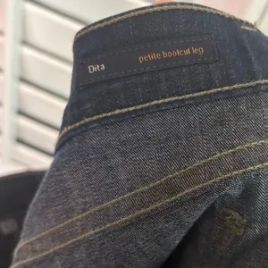 Citizens Of Humanity Dita Petite Bootcut Leg‎ Jeans Size 31 thumbnail 7