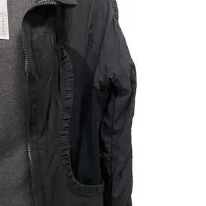 Lululemon Athletica Women’s 4‎ Full Zip Black Hoodie Jacket Ruched Lined thumbnail 7