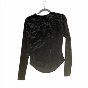 NWT FREE PEOPLE Perfect Date Top BLACK Small Velvet thumbnail 6