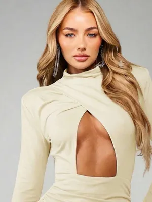 Missguided Nude Long Sleeve Ruched Cutout Midi Dress thumbnail 9