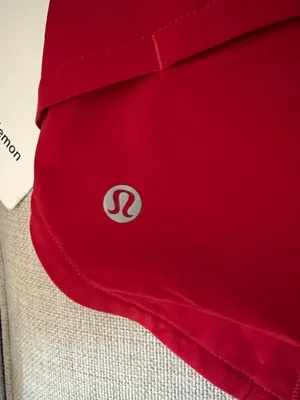 Lululemon Speed Up Shorts 2.5" Low-Rise thumbnail 6