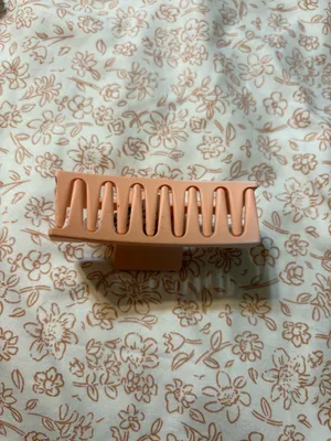 Boutique Hair Clip thumbnail 4