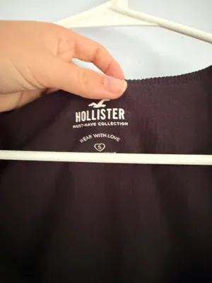 Hollister Top thumbnail 3