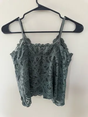 Aerie lace green shirt thumbnail 2
