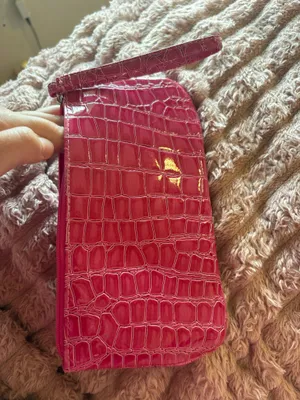 Pink Croc thumbnail 3