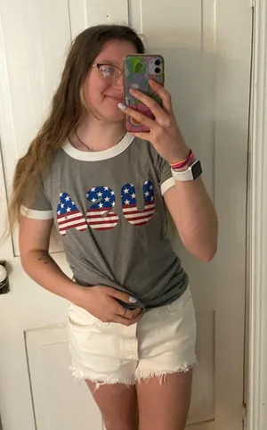 Victoria Secret PINK USA gray Tshirt thumbnail 1