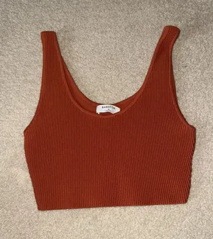 Babaton Aritzia Crop Top thumbnail 1