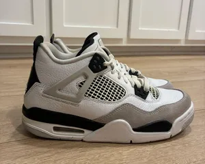Nike Air Jordan 4 Retro Military Black GS 408452-111 Size 7Y/8.5 Women’s thumbnail 1