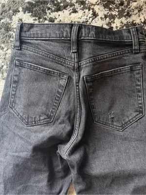 Abercrombie & Fitch Black High-Rise Distressed Straight Jeans thumbnail 10