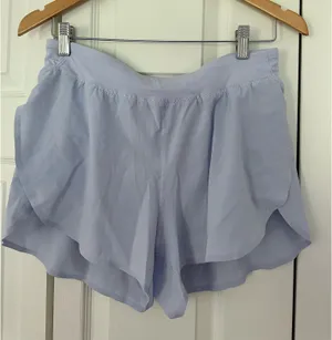 Lululemon Shorts thumbnail 1
