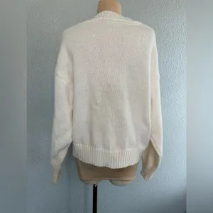 Coco & Shay 3D Puffy Flower Cardigan Size Large thumbnail 4