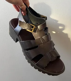 Y2K brown faux leather chunky fisherman sandals 🔥 thumbnail 3