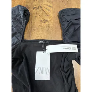 NWT Womens Zara black puff sleeve crop top blouse‎ ribbed size M thumbnail 4