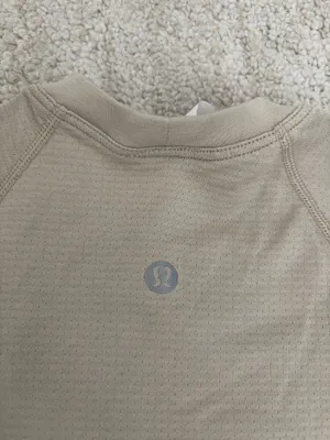 Lululemon Cropped Swiftly Tech Short Sleeve thumbnail 4