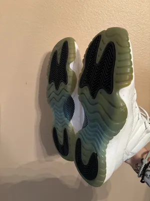 Air Jordan 11 BG 'Legend Blue' thumbnail 5