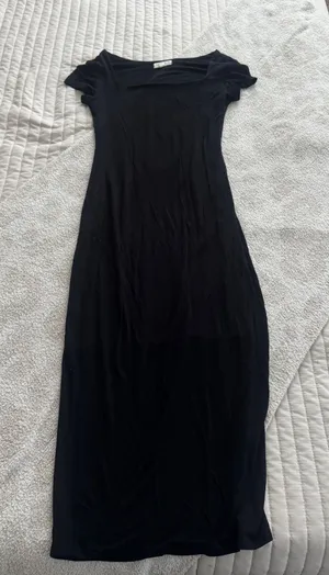 See You Monday Black Dress Midi thumbnail 1