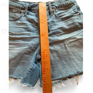 Madewell High-Rise Denim Shorts Button Fly Cut Off Raw Hem Size 26. thumbnail 3