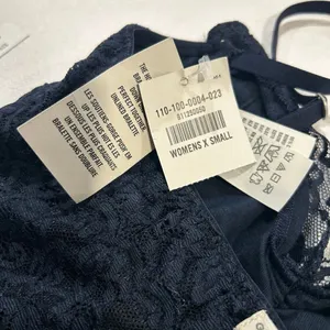 NWT Gilly Hicks Black Lace Bralette Women’s Small Scalloped Lace Crop Bra thumbnail 4