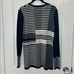 Vince Black/White Stripe Merino Wool Blend Light Sweater size‎ S EUC thumbnail 4
