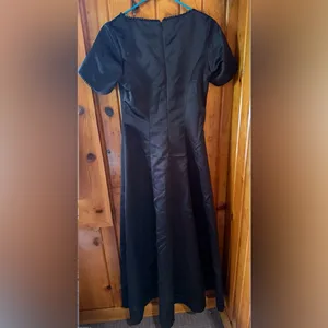 Elegant Black Evening Dress‎ Stage accents Dress size 10 thumbnail 2