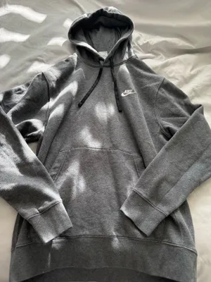 Gray Nike Hoodie thumbnail 2