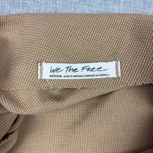 We The Free Shirt Womens Medium Beige Cropped Boat Neck Long Sleeve Stretch Knit thumbnail 4