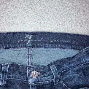 7 For All Mankind Cropped Jeans Women 27 Dark Wash Low Rise‎ Cuffed Hem Fit 28 thumbnail 9