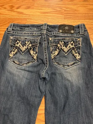 Miss Me Signature Bootcut Embellished Pocket Jeans Size 32 thumbnail 3