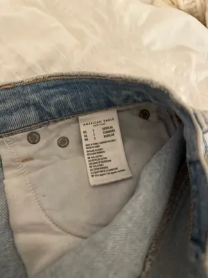 American Eagle Baggy Ripped Jeans  thumbnail 3
