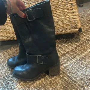 Non Signe Black Leather Buckle Moto Mid Calf Chunky Boots thumbnail 5