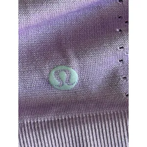 Lululemon Swiftly Breathe Top 6‎ Wisteria Purple Long Sleeve Perforated shirt thumbnail 4
