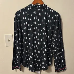 Victoria's Secret Black and White Patterned women,s nightshirt thumbnail 3