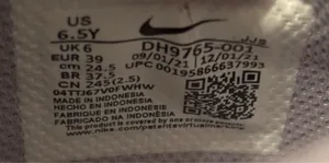 Nike Dunk Low GS 'Pure Platinum Wolf Grey' thumbnail 7